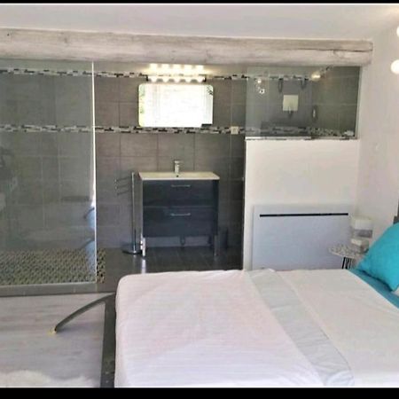 Suite Parentale Avec Petit Sejour Et Piscine Carpentras Dış mekan fotoğraf